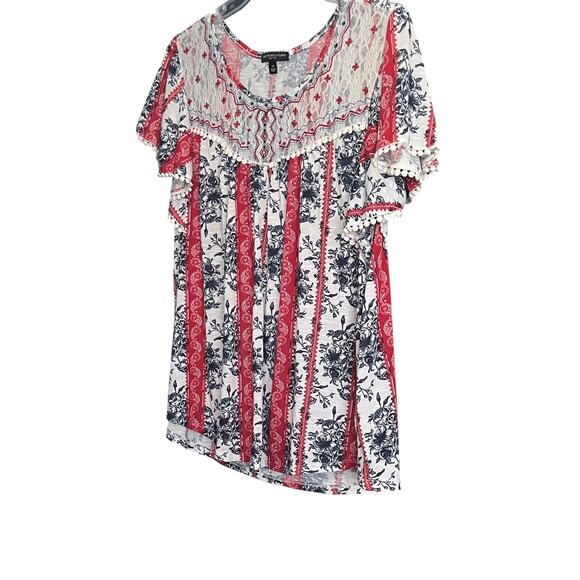 SIGNATURE STUDIO SHORT SLV PULL-OVER RND NECK, WOMENS, 22/24-RED WHITE BLUE FLOR - Picture 5 of 11